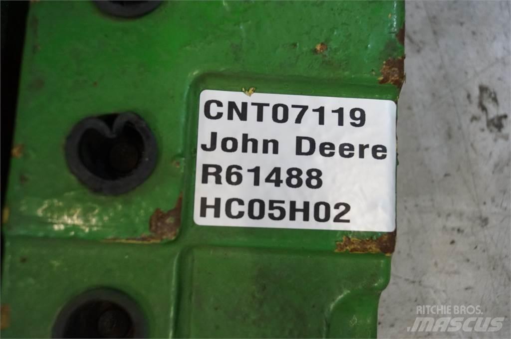 John Deere 4240 Навесное оборудование и запчасти