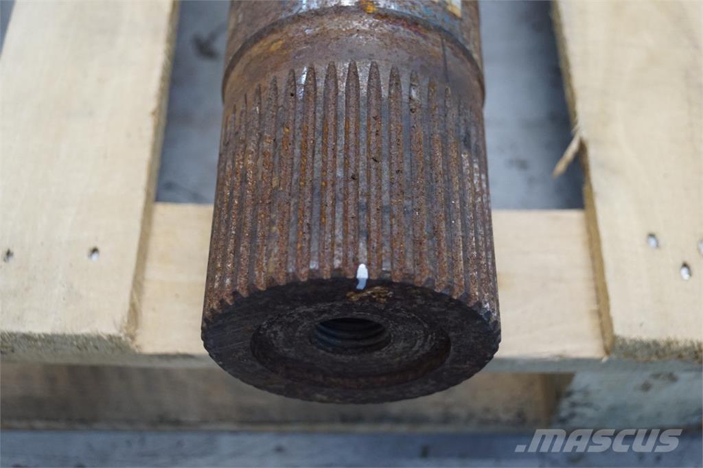 John Deere 4560 Навесное оборудование и запчасти