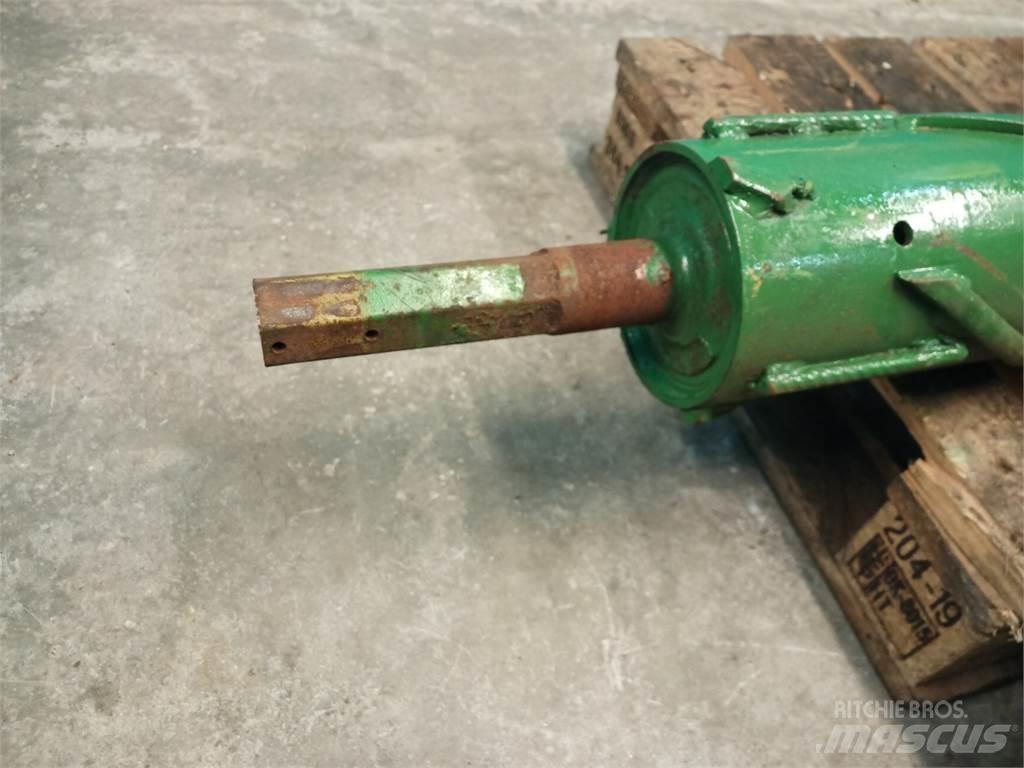 John Deere 550 Сельхозтехника - Другие