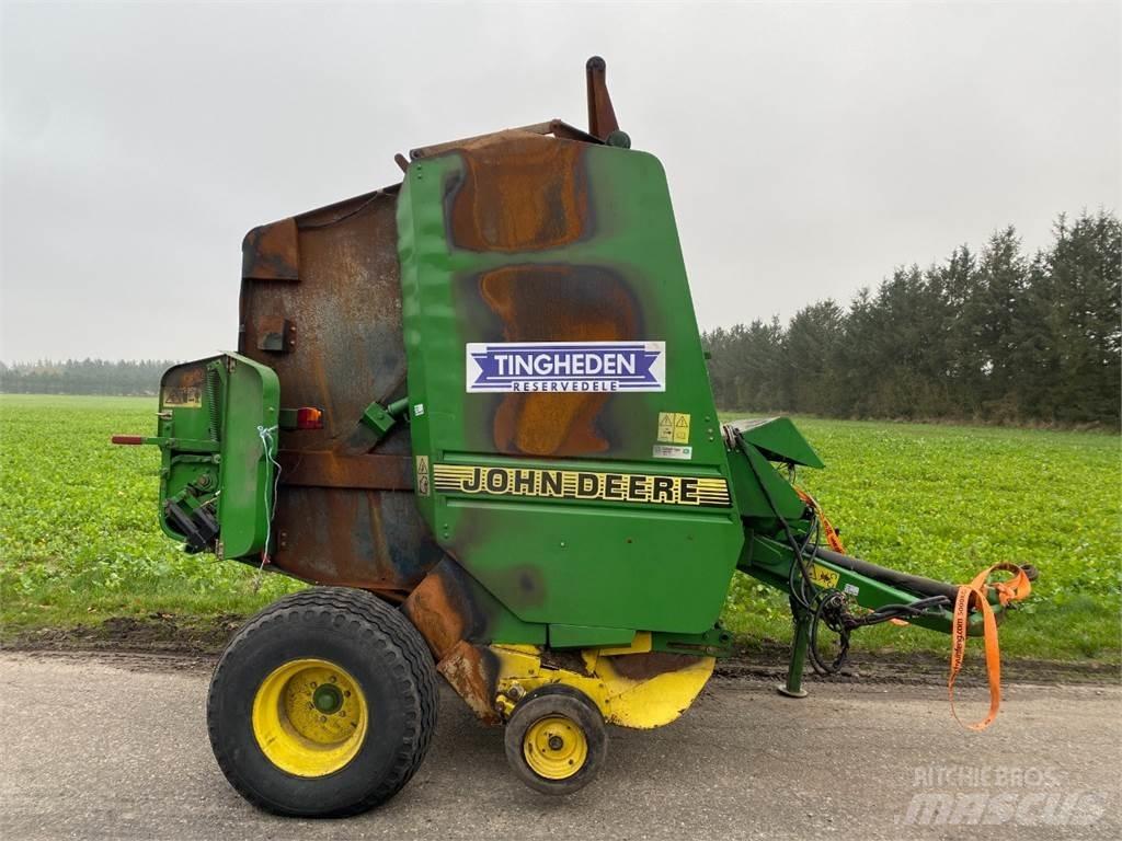 John Deere 580 Рулонные пресс-подборщики
