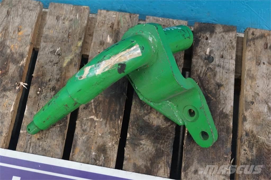 John Deere 5830 Аксессуары для машин для сена и корма