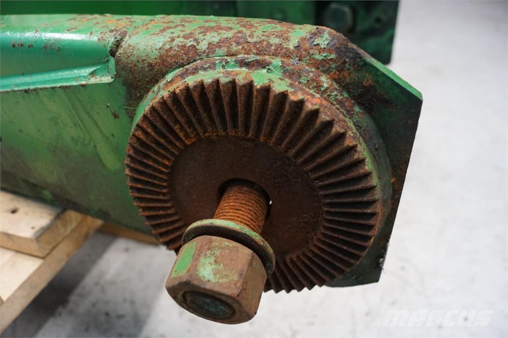 John Deere 590 Сельхозтехника - Другие