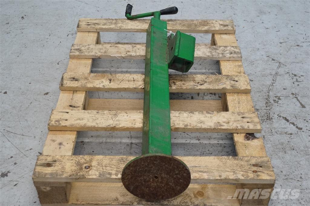 John Deere 590 Сельхозтехника - Другие