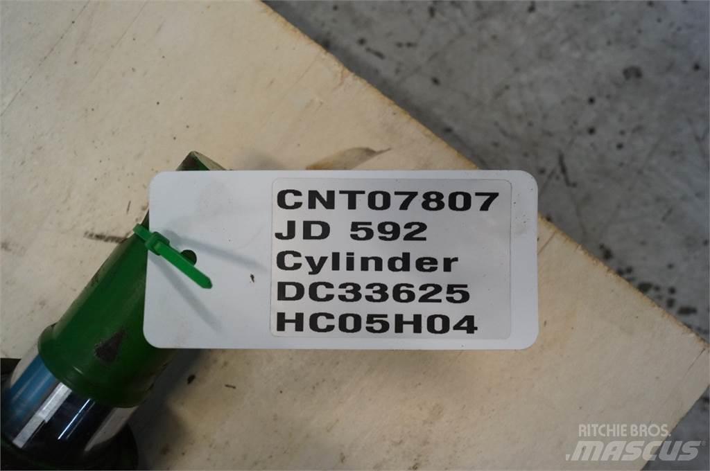 John Deere 592 Киповые захваты