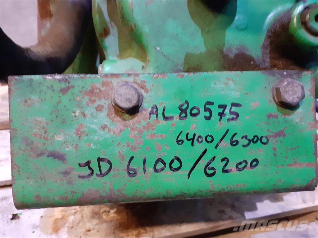 John Deere 6100 Навесное оборудование и запчасти