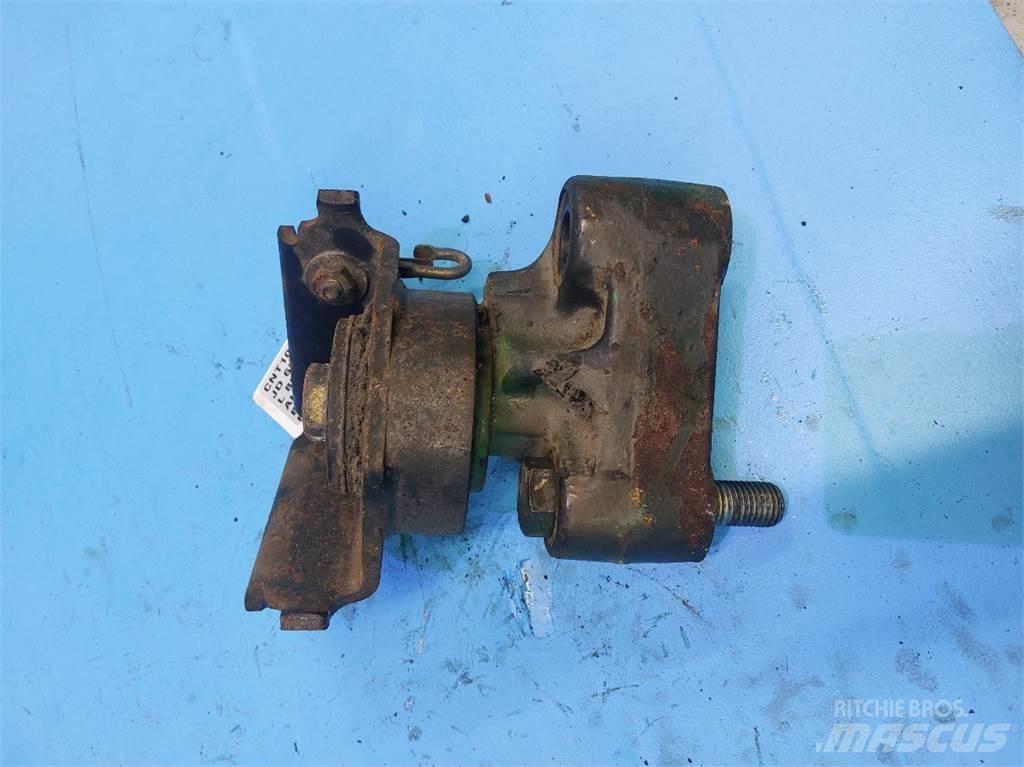John Deere 6200 Кабины