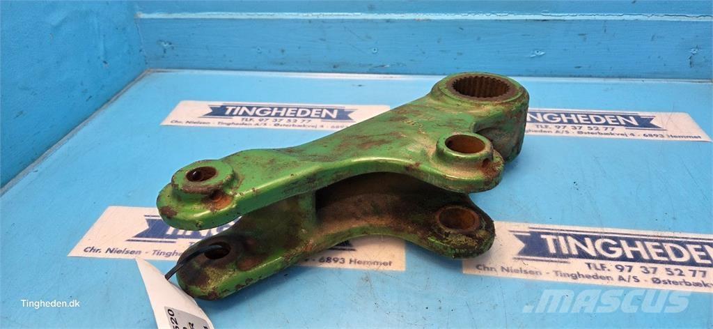 John Deere 6300 Навесное оборудование и запчасти