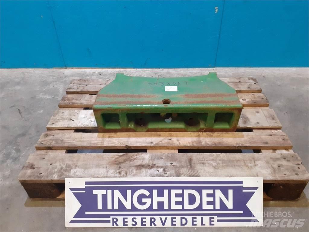 John Deere 6410 Передние весы