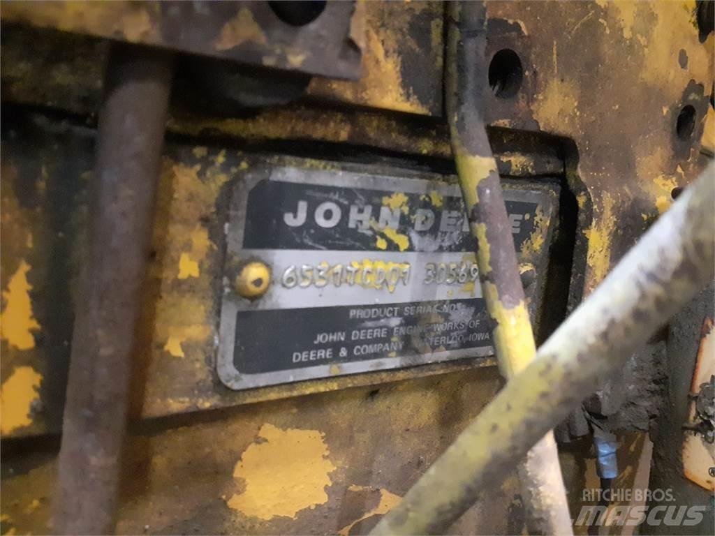 John Deere 644B Двигатели