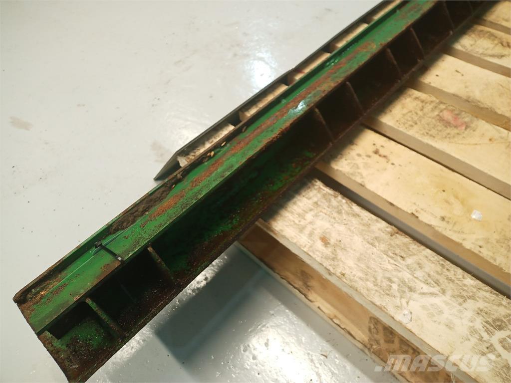 John Deere 9540 Компоненты для зерноуборочных комбайнов