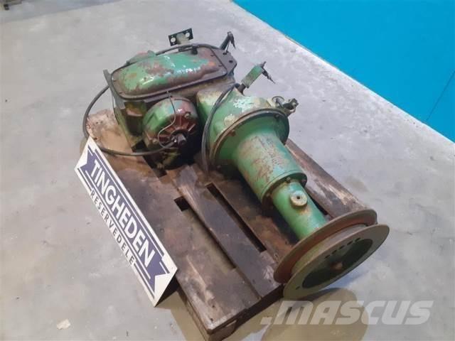 John Deere 955 Трансмиссии