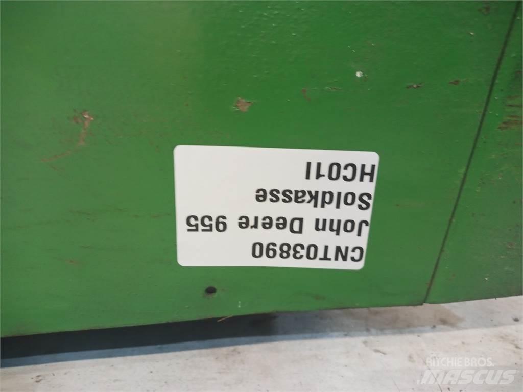 John Deere 965 Пескоразбрасыватели