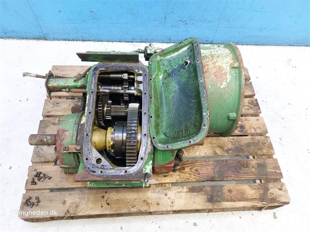 John Deere 965 Трансмиссии