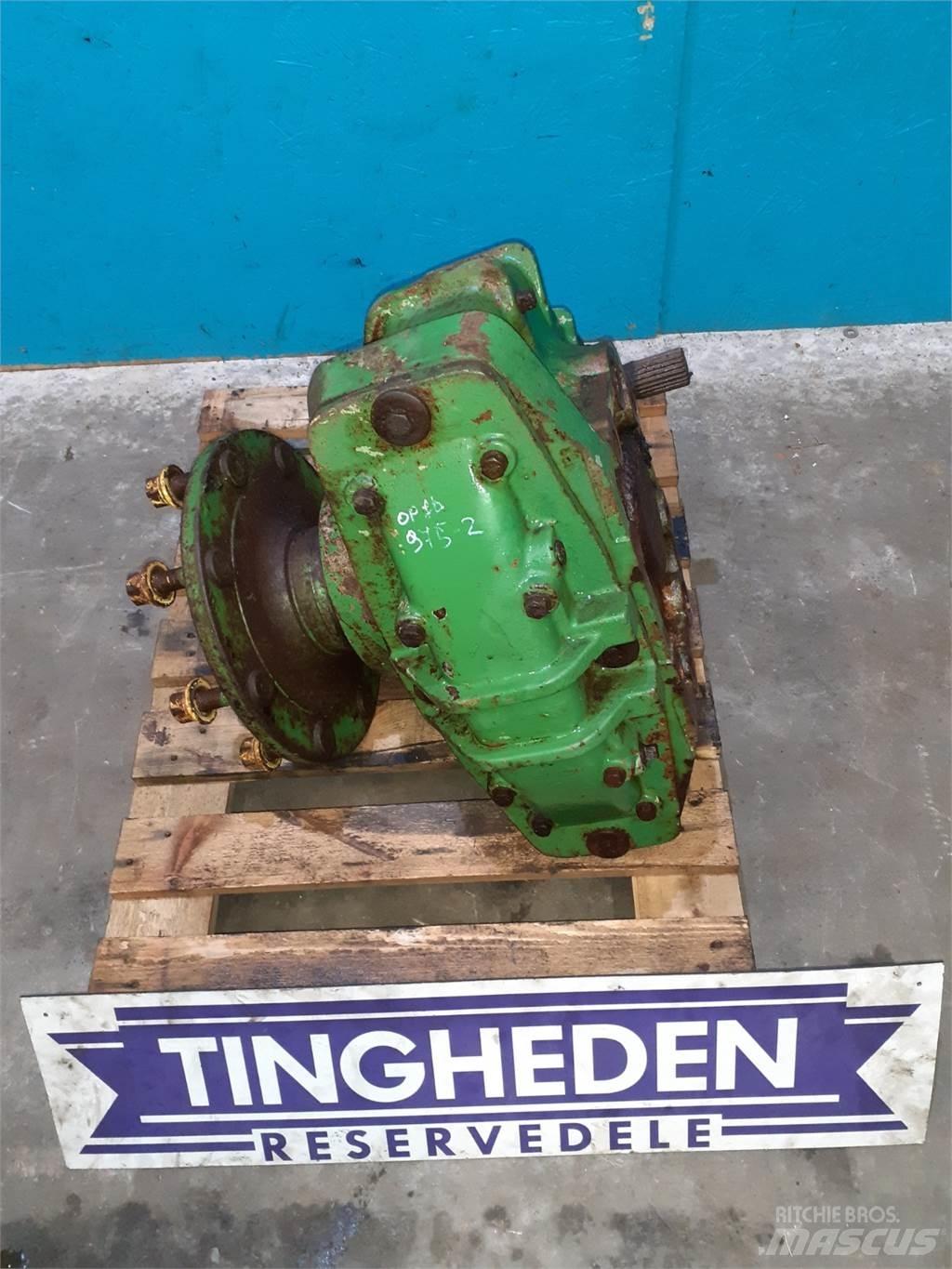 John Deere 975 Компоненты для зерноуборочных комбайнов