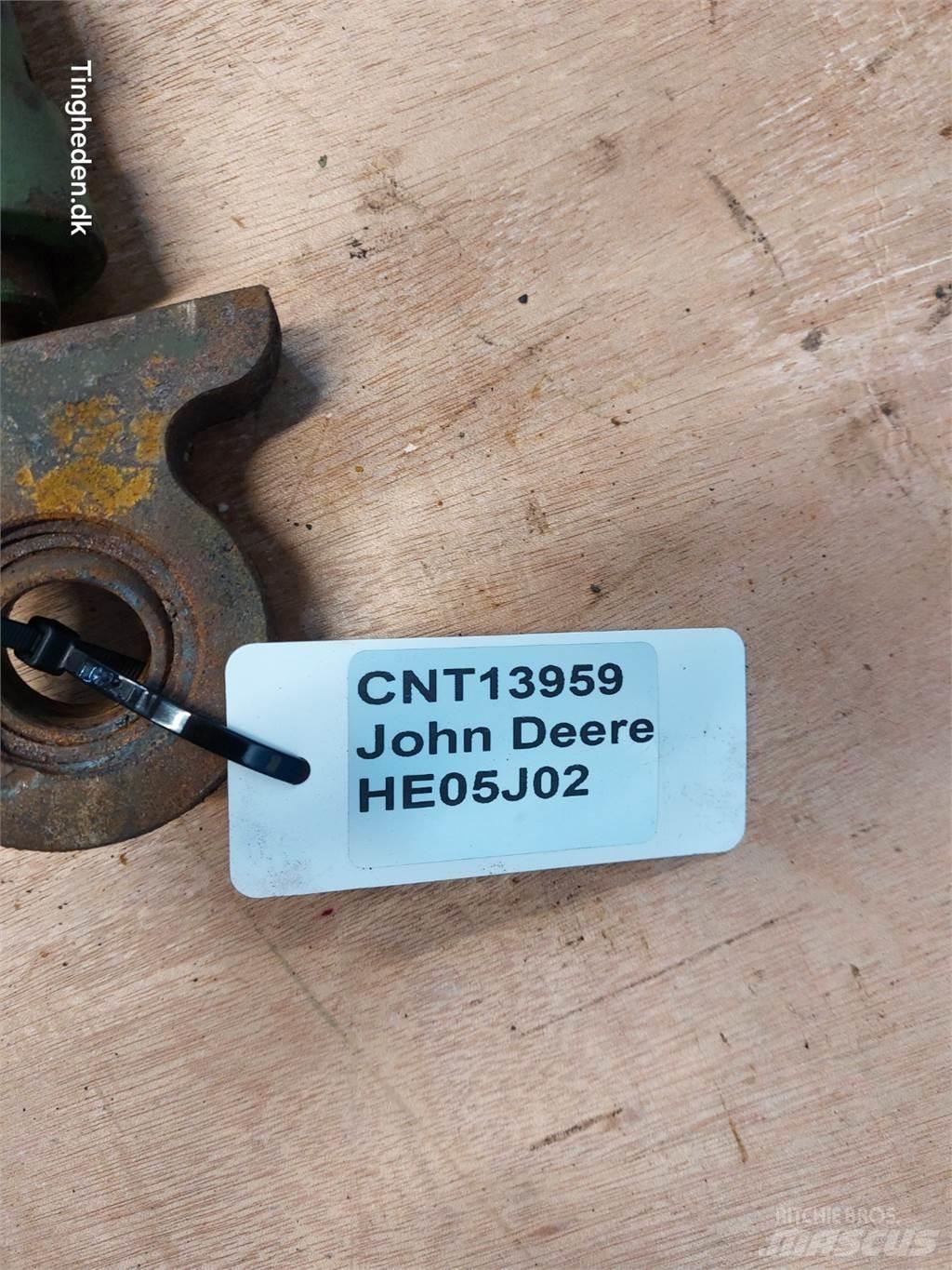 John Deere 975 Детали гидравлической системы