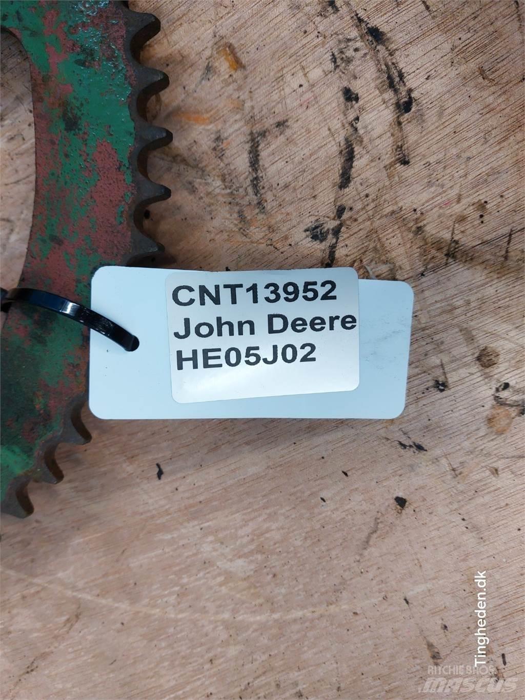 John Deere 975 Компоненты для зерноуборочных комбайнов