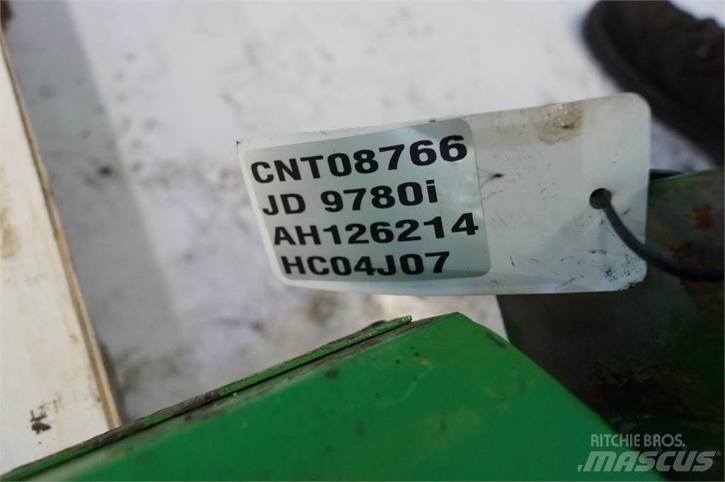 John Deere 9780 Пескоразбрасыватели
