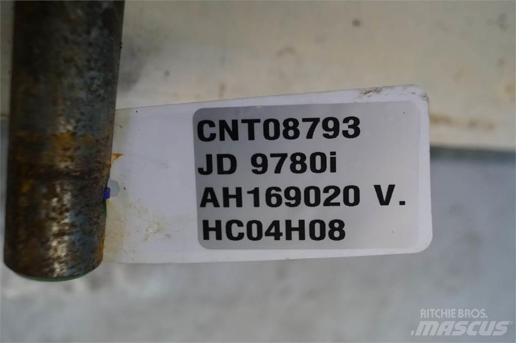 John Deere 9780 Пескоразбрасыватели