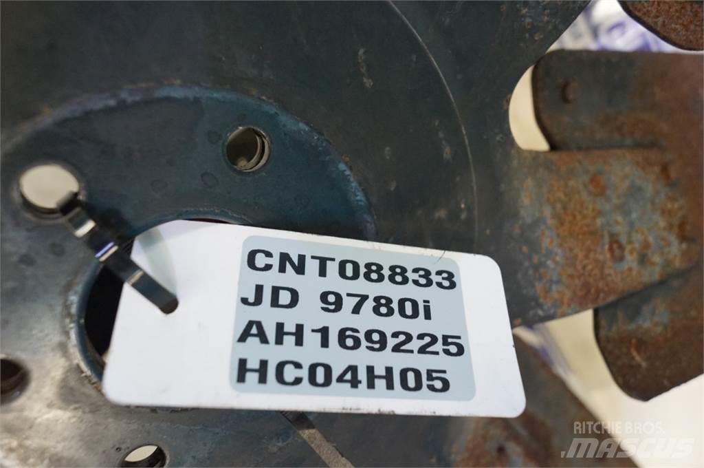 John Deere 9780 Радиаторы