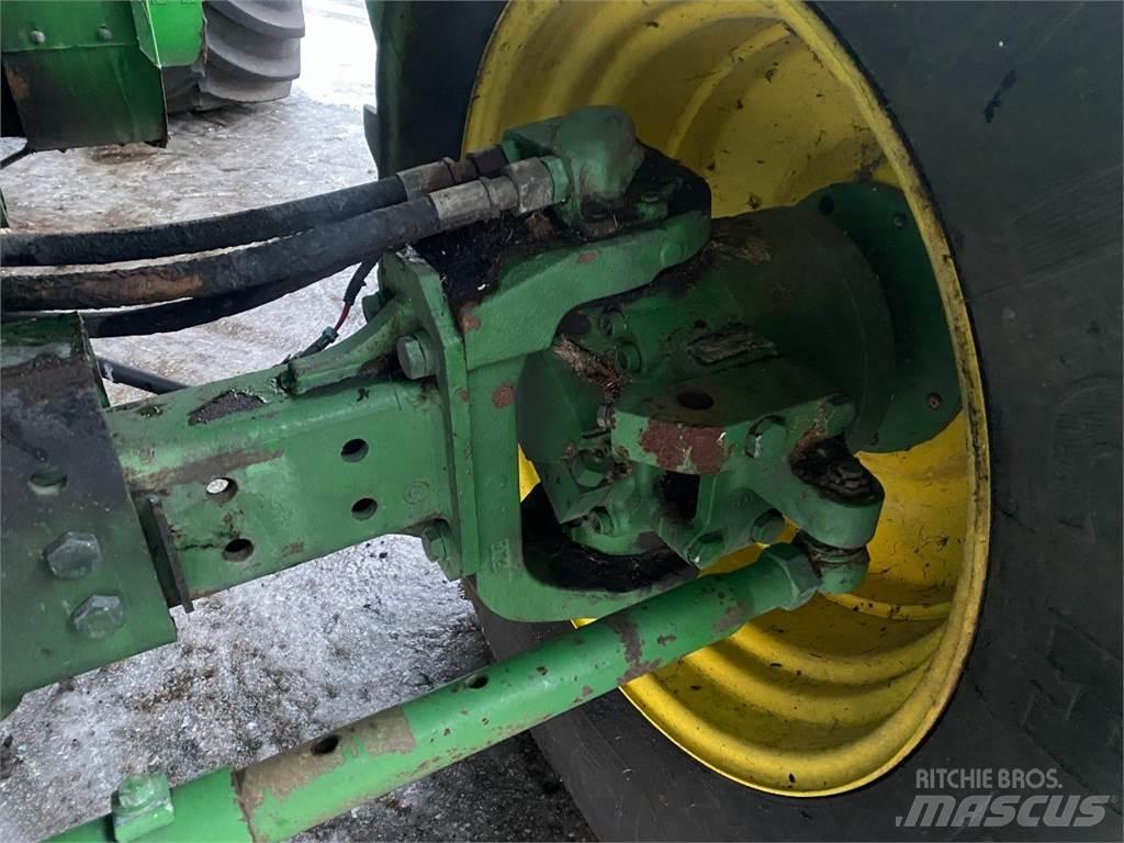 John Deere 9780 Зерноуборочные комбайны