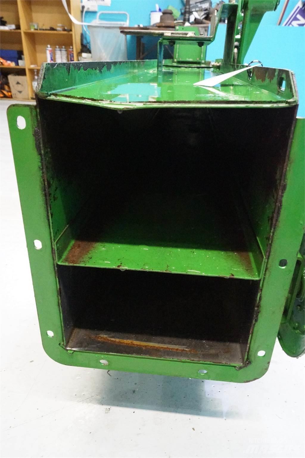 John Deere 9780 Компоненты для зерноуборочных комбайнов