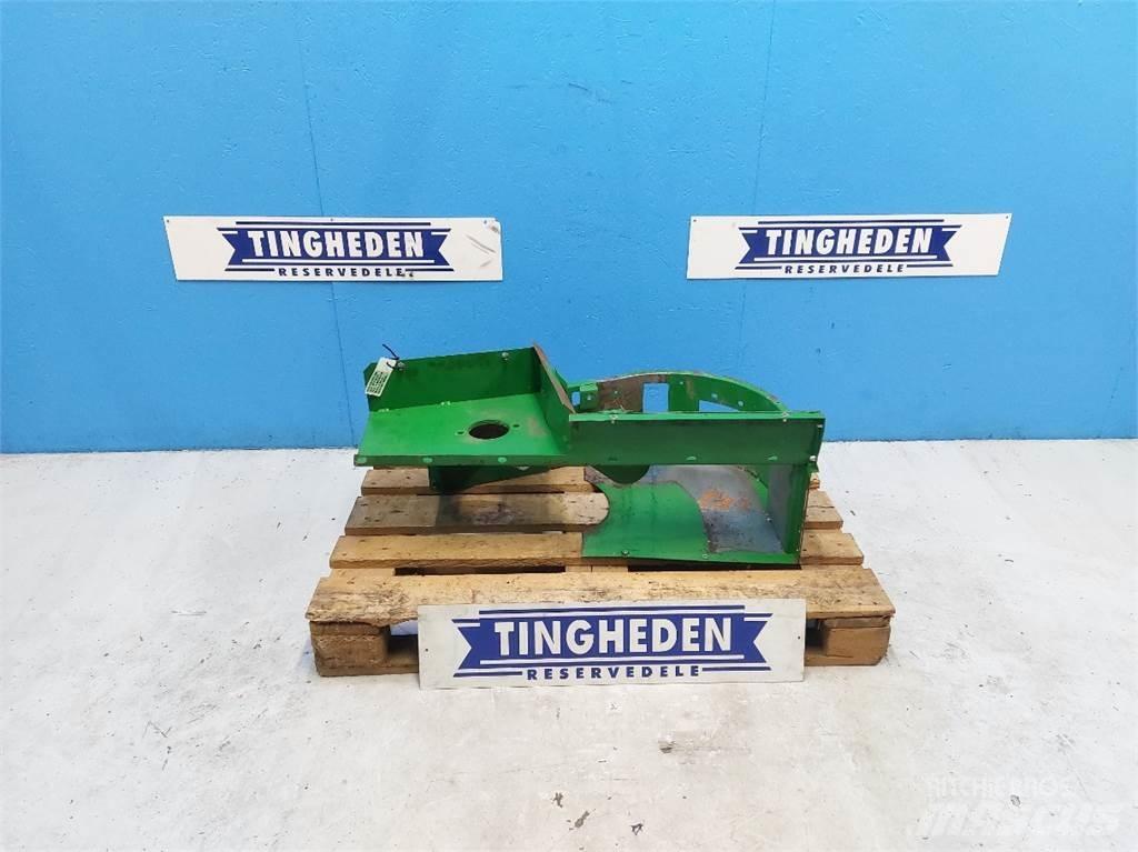 John Deere 9780i Компоненты для зерноуборочных комбайнов