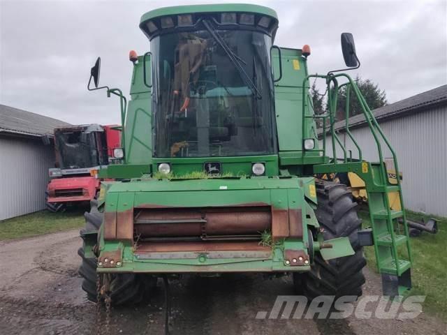 John Deere CTS Зерноуборочные комбайны