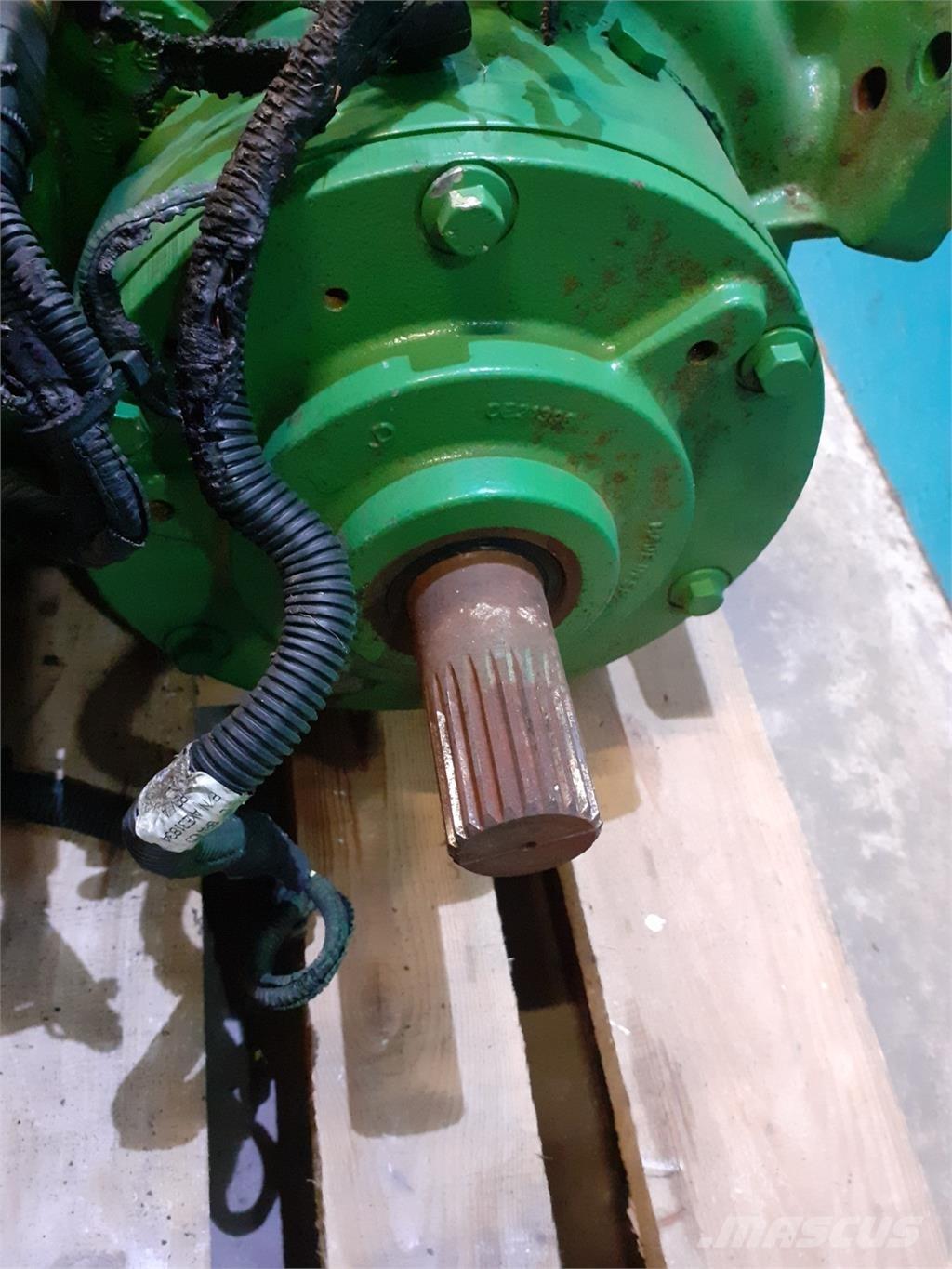 John Deere S670 Трансмиссии
