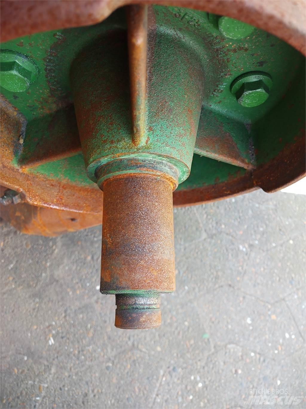 John Deere S670 Компоненты для зерноуборочных комбайнов