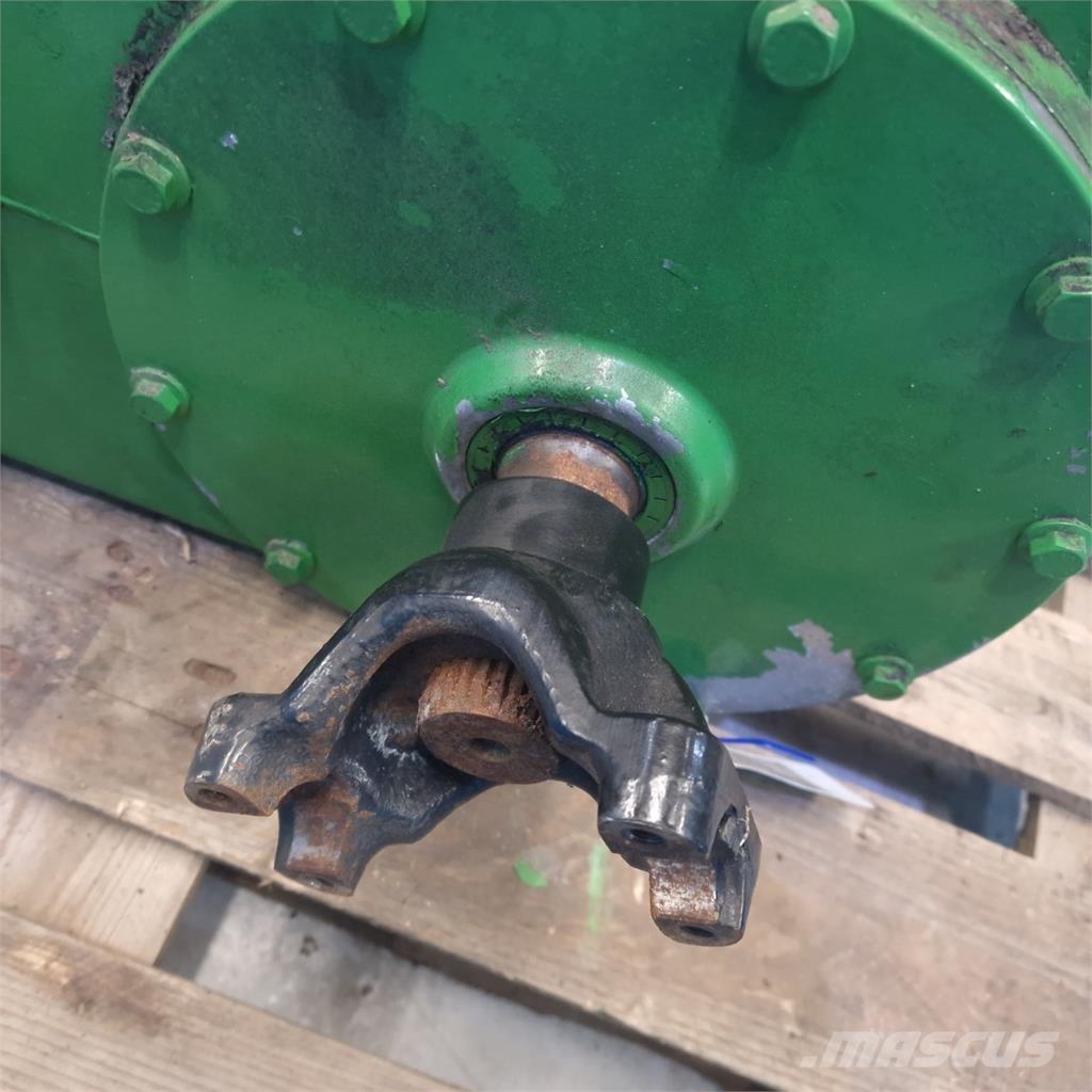 John Deere S670 Трансмиссии