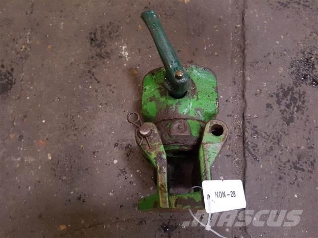 John Deere Træk Навесное оборудование и запчасти