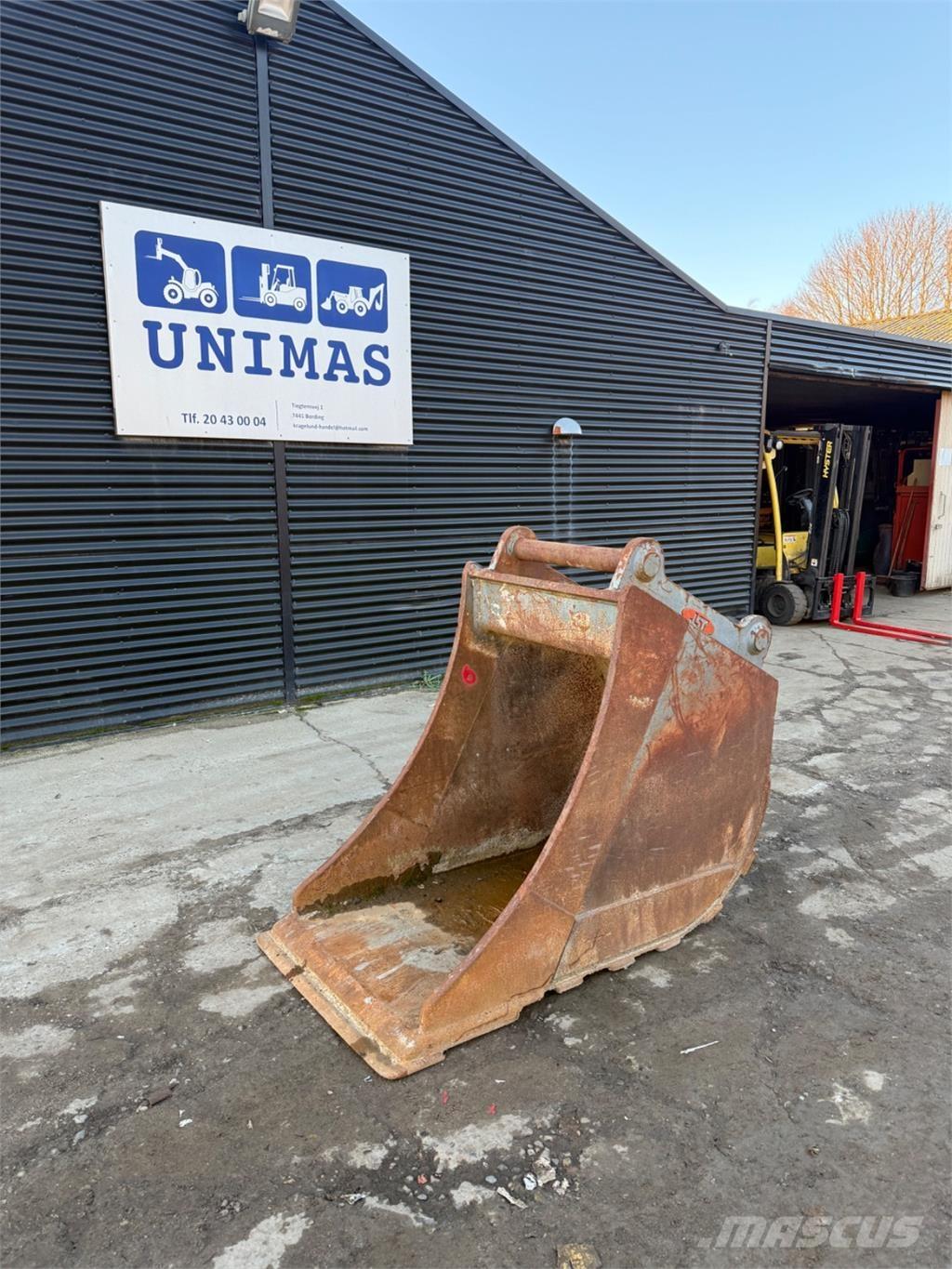 JST Graveskovl Ковши