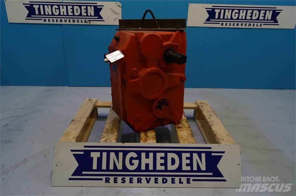 Kuhn Fodervogn Кормораздатчики