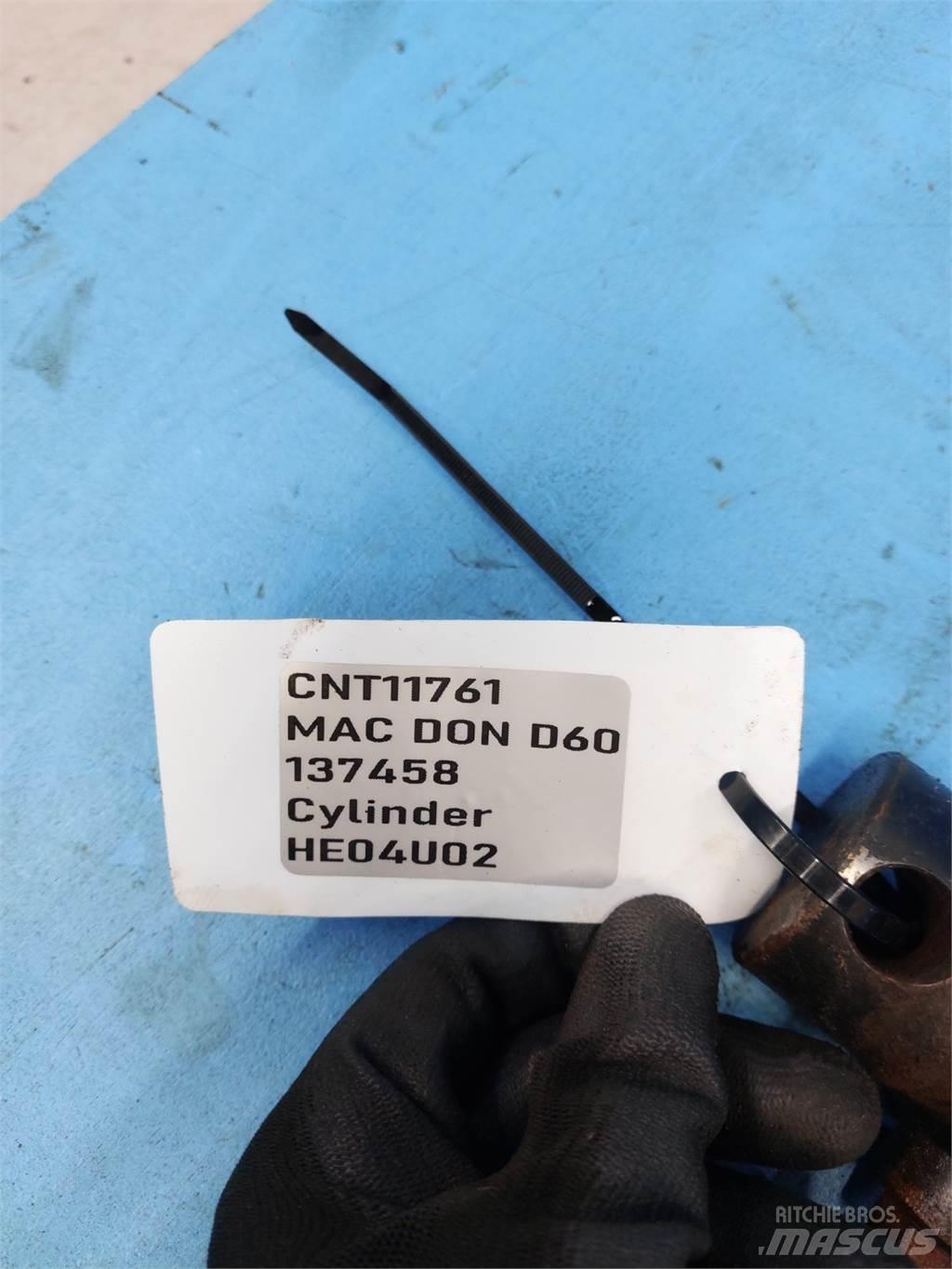 MacDon D60 Компоненты для зерноуборочных комбайнов