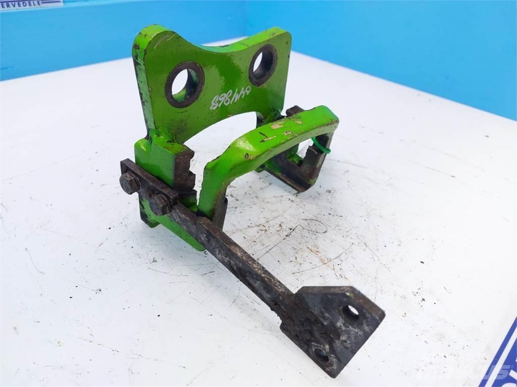 Merlo P41.7 Оси