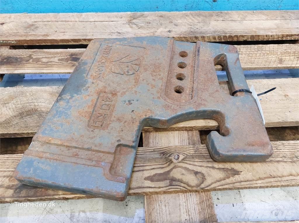 New Holland  Передние весы