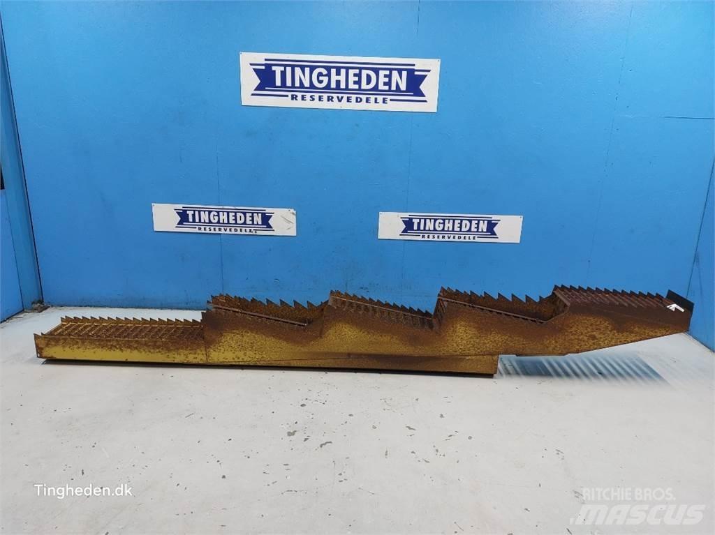 New Holland 1530 Компоненты для зерноуборочных комбайнов