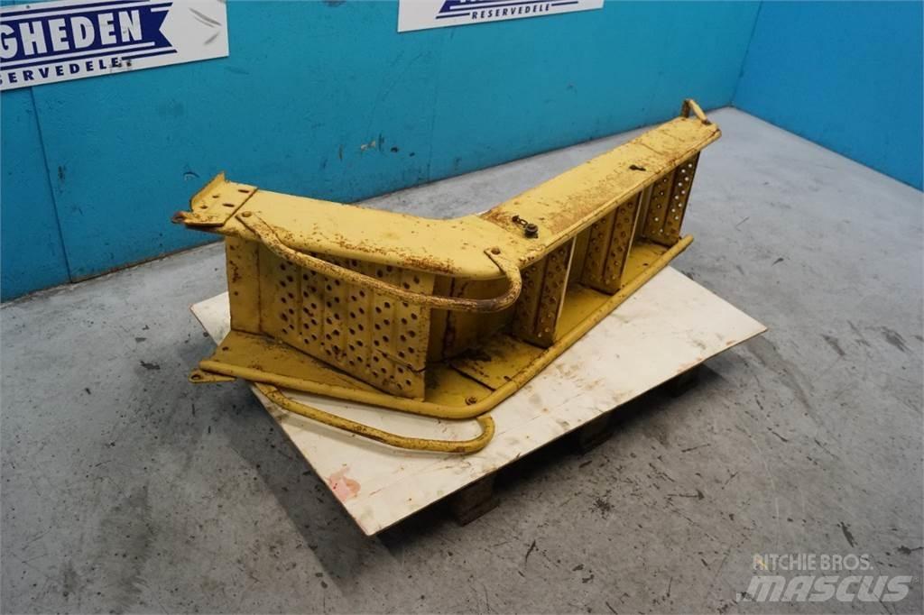 New Holland 1540 Сельхозтехника - Другие