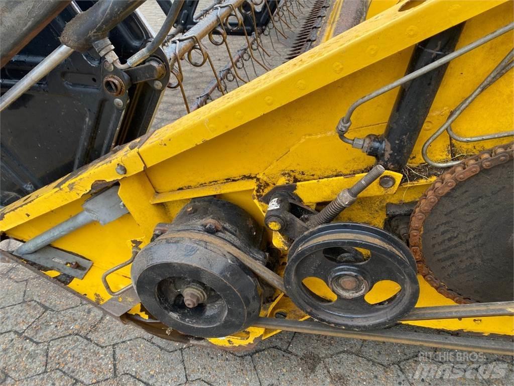 New Holland 24 Компоненты для зерноуборочных комбайнов