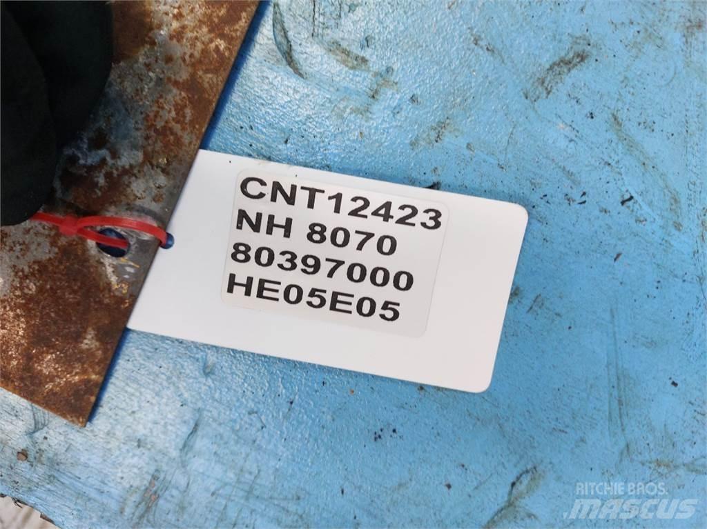 New Holland 8070 Компоненты для зерноуборочных комбайнов