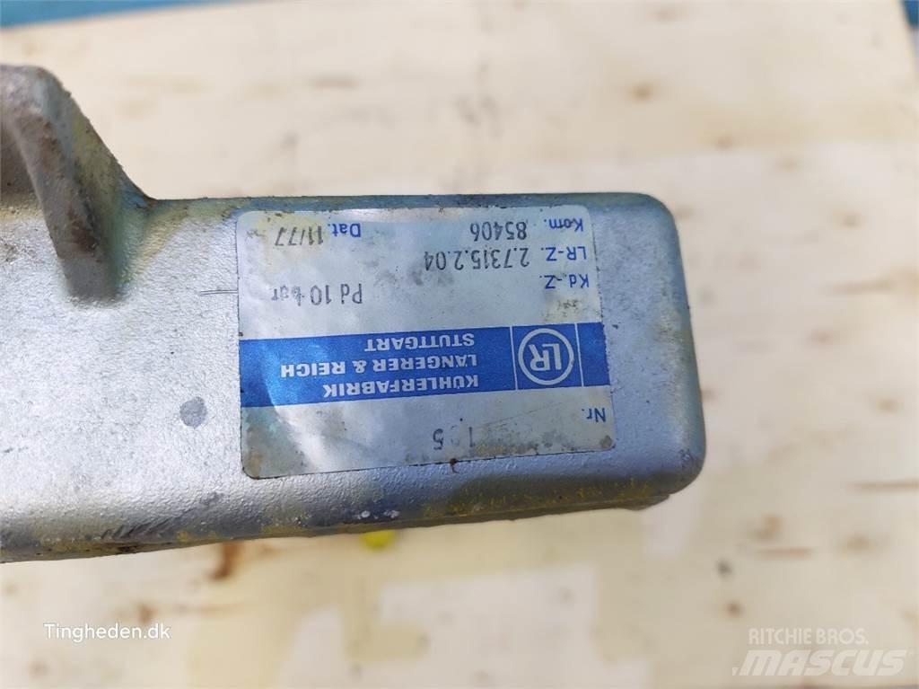 New Holland 8080 Радиаторы