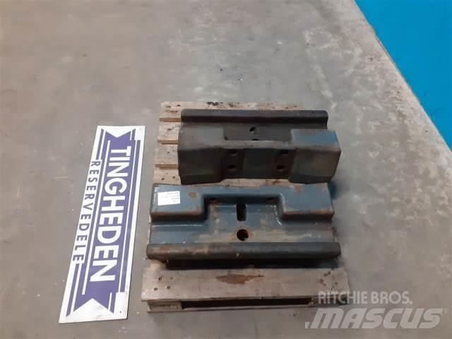 New Holland 8340 Передние весы