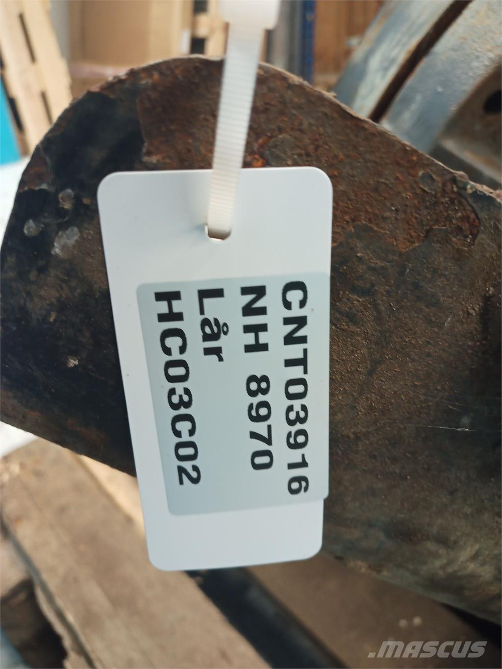 New Holland 8970 Навесное оборудование и запчасти