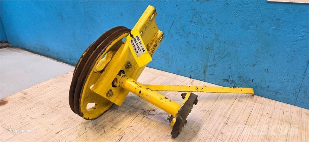 New Holland TF44 Сельхозтехника - Другие