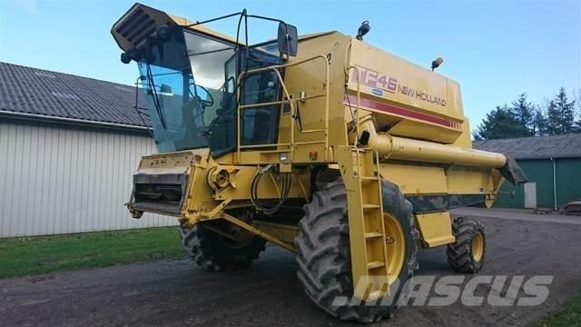 New Holland TF46 Зерноуборочные комбайны