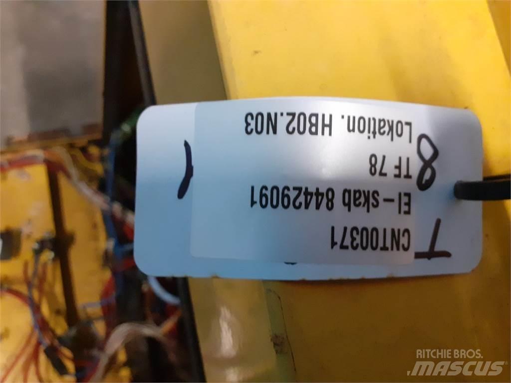 New Holland TF78 Электронные блоки