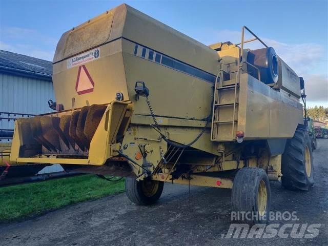 New Holland TX65 Зерноуборочные комбайны