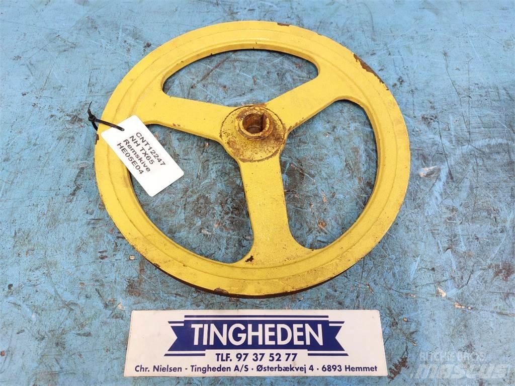 New Holland TX65 Сельхозтехника - Другие