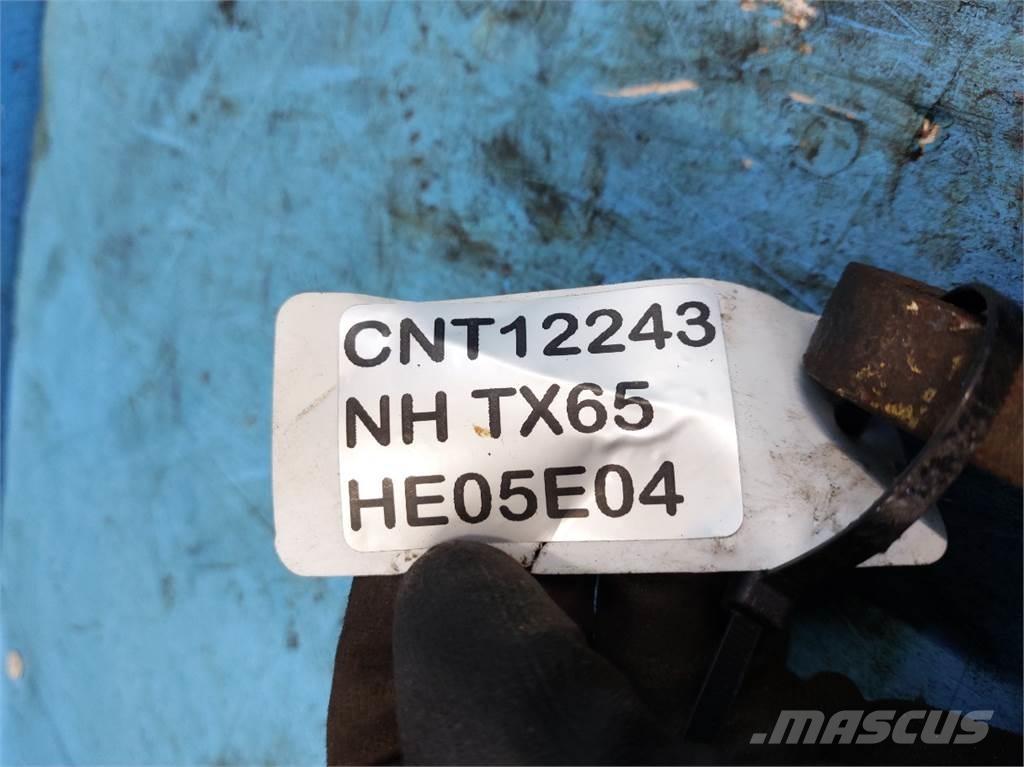 New Holland TX65 Пескоразбрасыватели