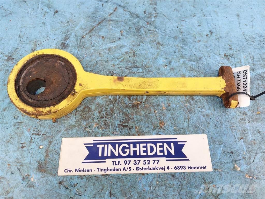 New Holland TX65 Пескоразбрасыватели